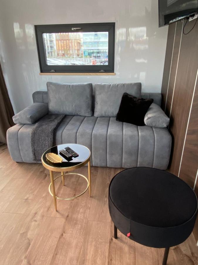 Houseboat Seafront Apartment Gdynia